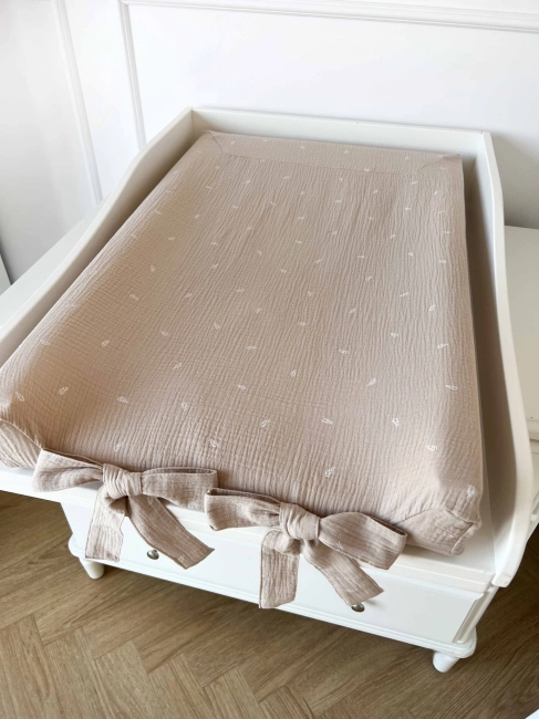 Przewijak IKEA  - kokarda
